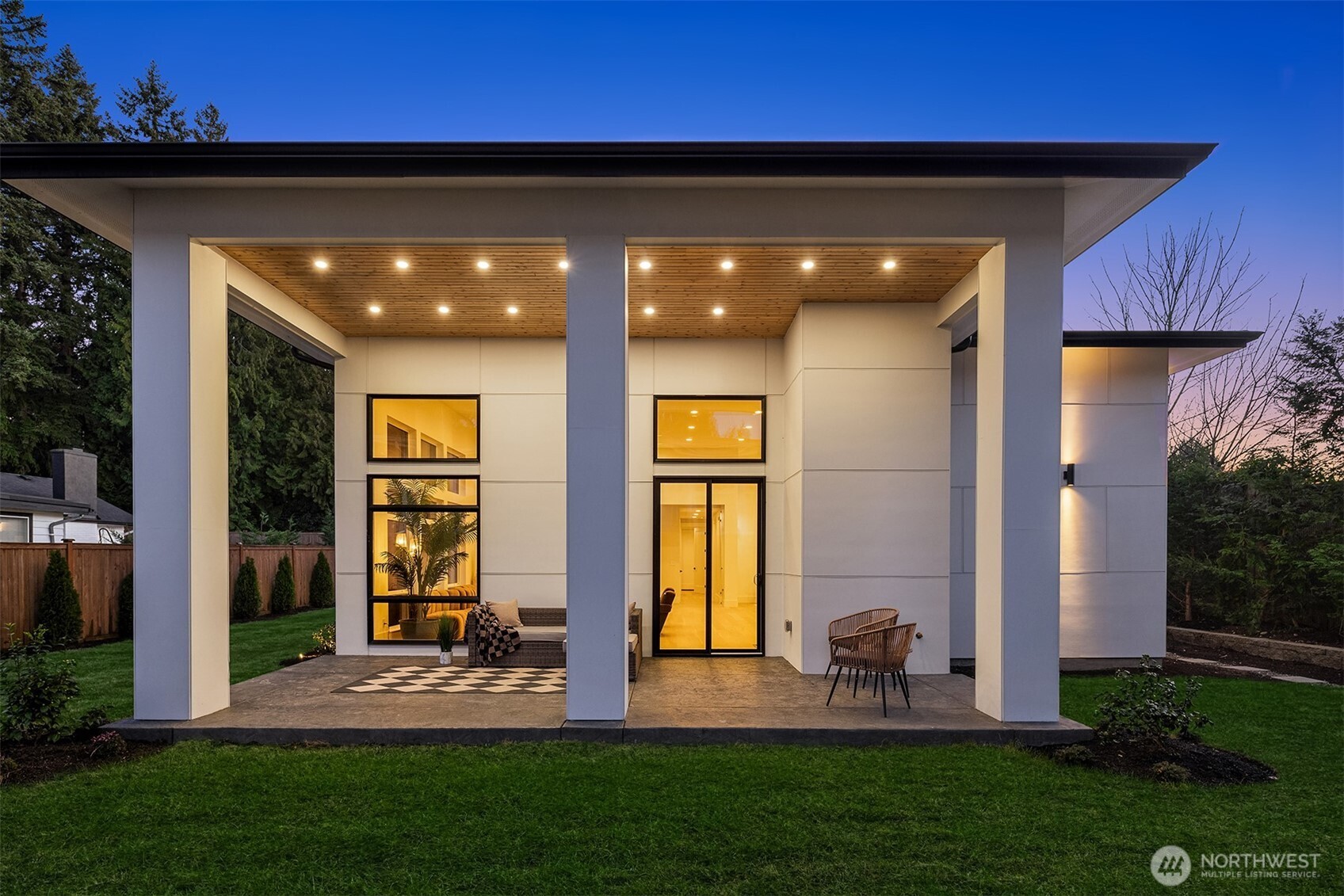 5539 116th Avenue NE, Kirkland, WA 98033