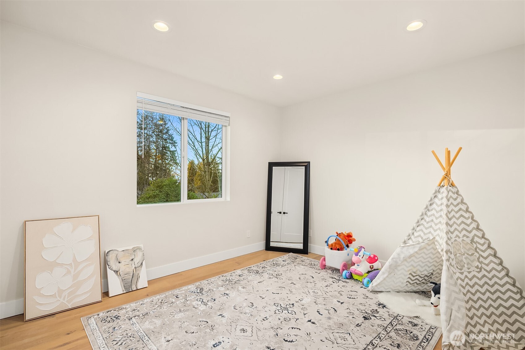 5539 116th Avenue NE, Kirkland, WA 98033