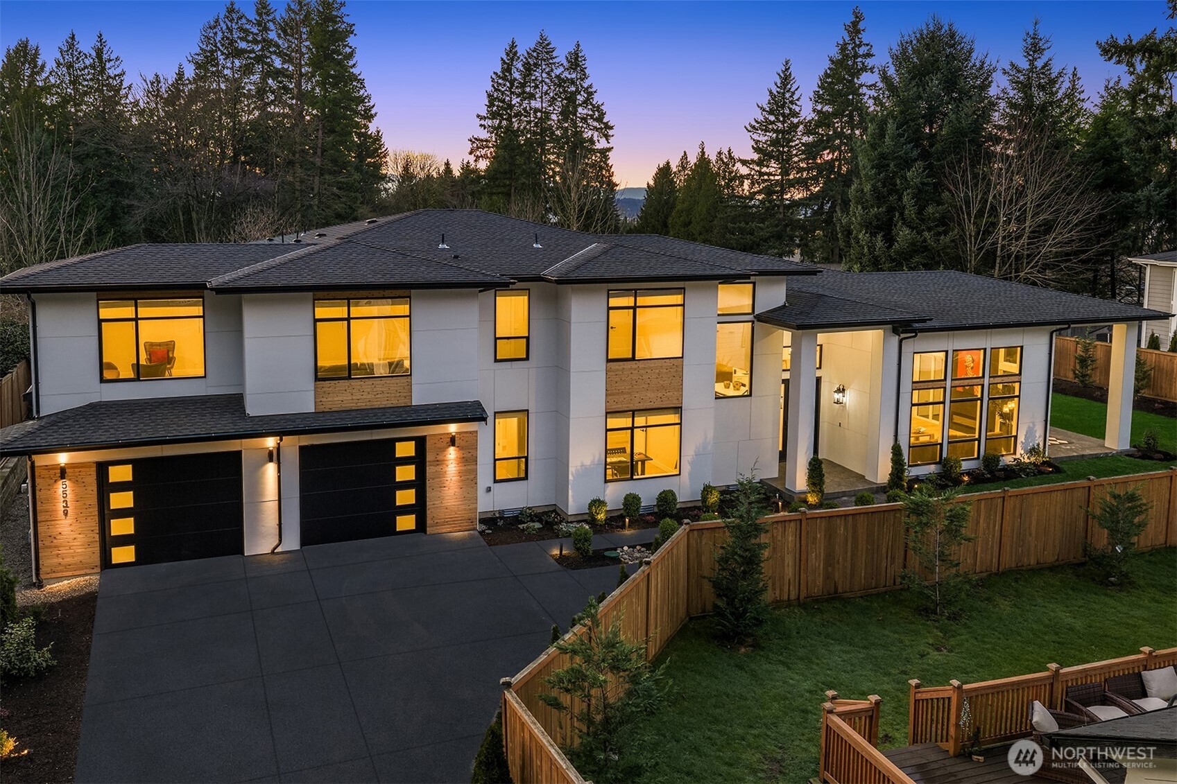5539 116th Avenue NE, Kirkland, WA 98033