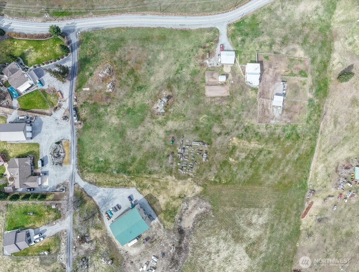 1594 Green Avenue , Manson, WA 98831