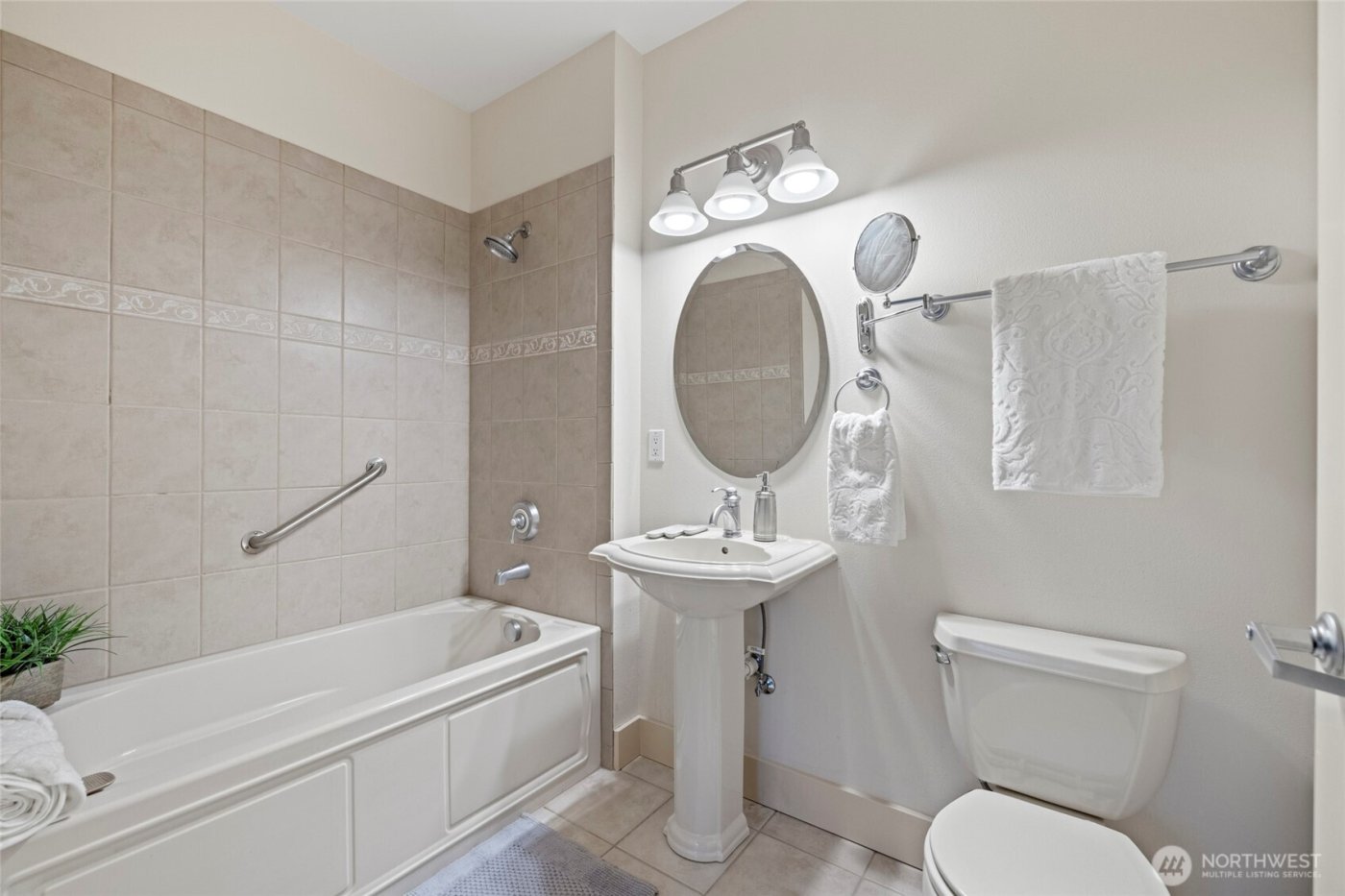 1419 Digby #207, Mount Vernon, WA 98274