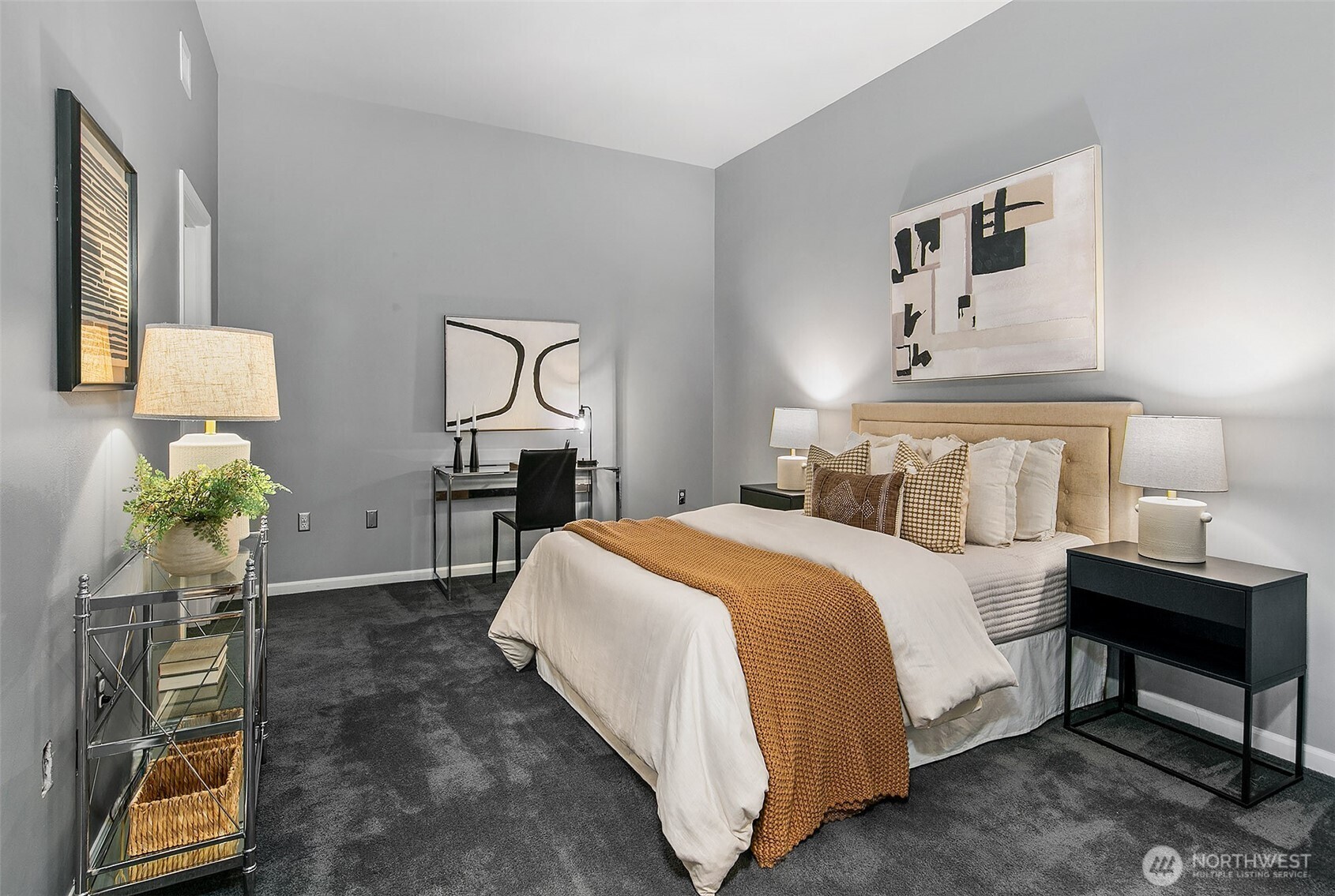 17 W Mercer Street #302, Seattle, WA 98119