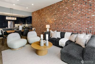 17 W Mercer Street #302, Seattle, WA 98119 - Photo 10