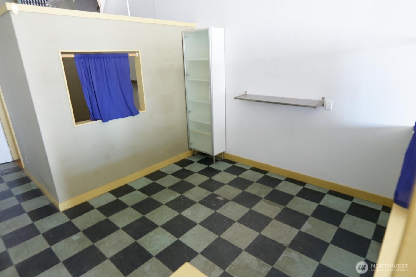 10311 Aurora Avenue N, Seattle, WA 98133