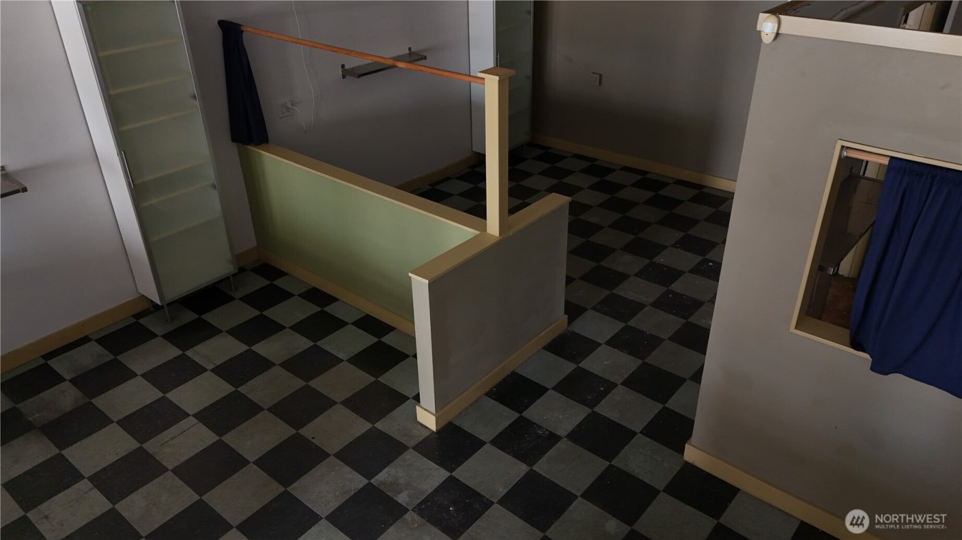 10311 Aurora Avenue N, Seattle, WA 98133