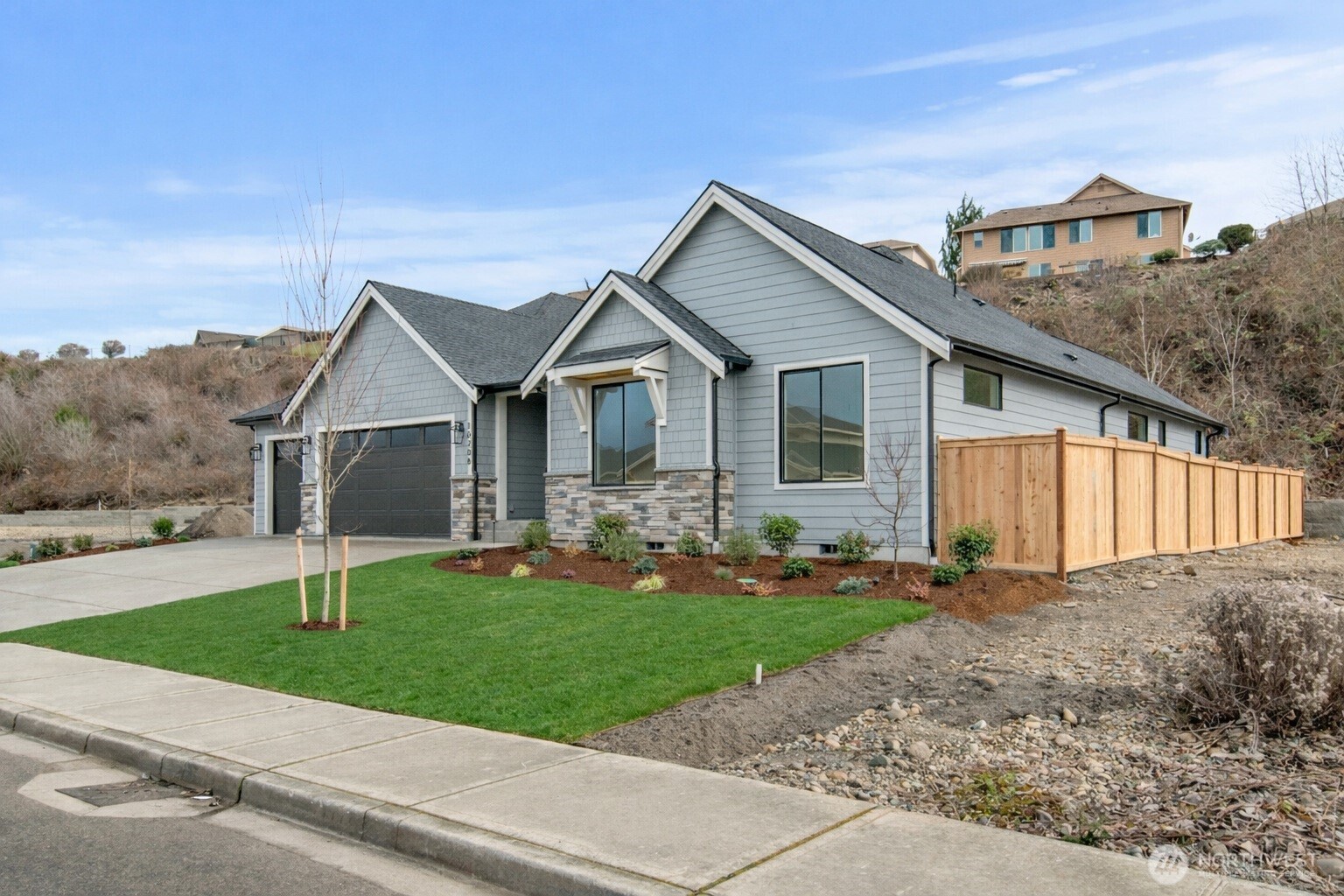 10208 174th Avenue E, Bonney Lake, WA 98391