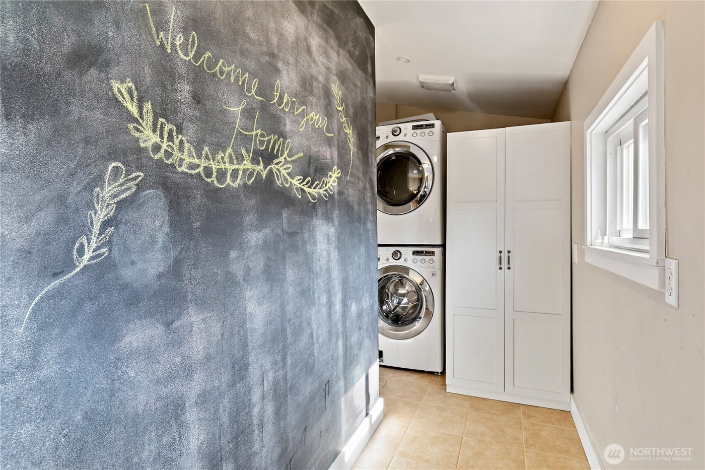 4519 N Gove Street , Tacoma, WA 98407