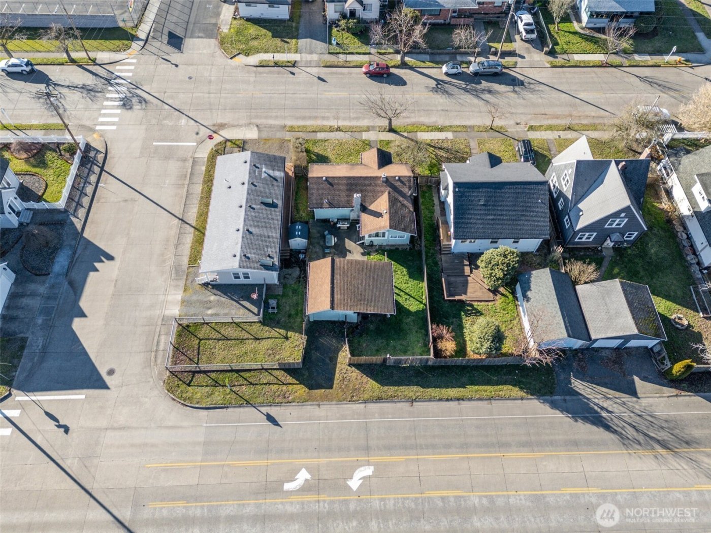 438 Front Avenue , Castle Rock, WA 98611