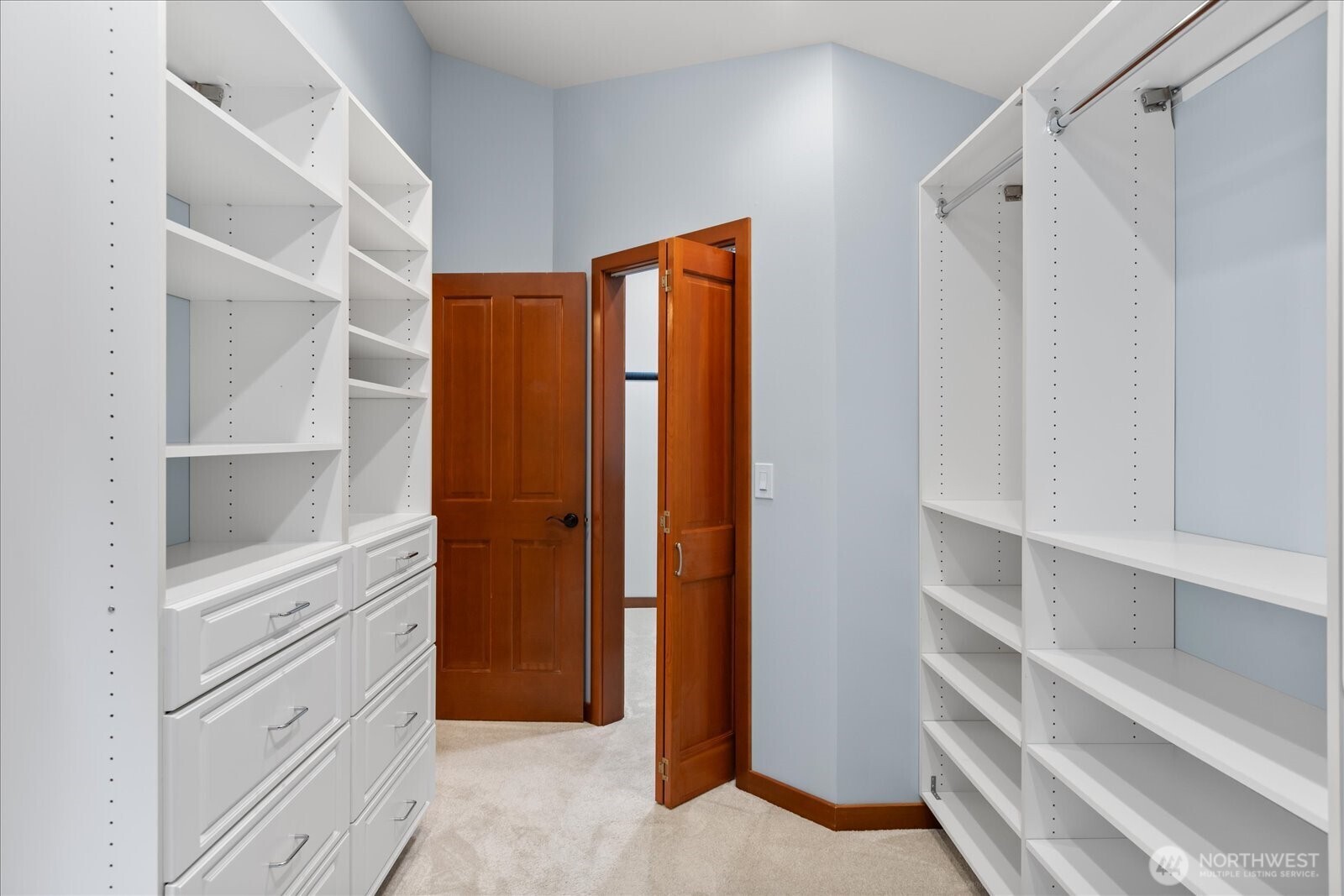 11130 S Deer Drive , Woodway, WA 98020