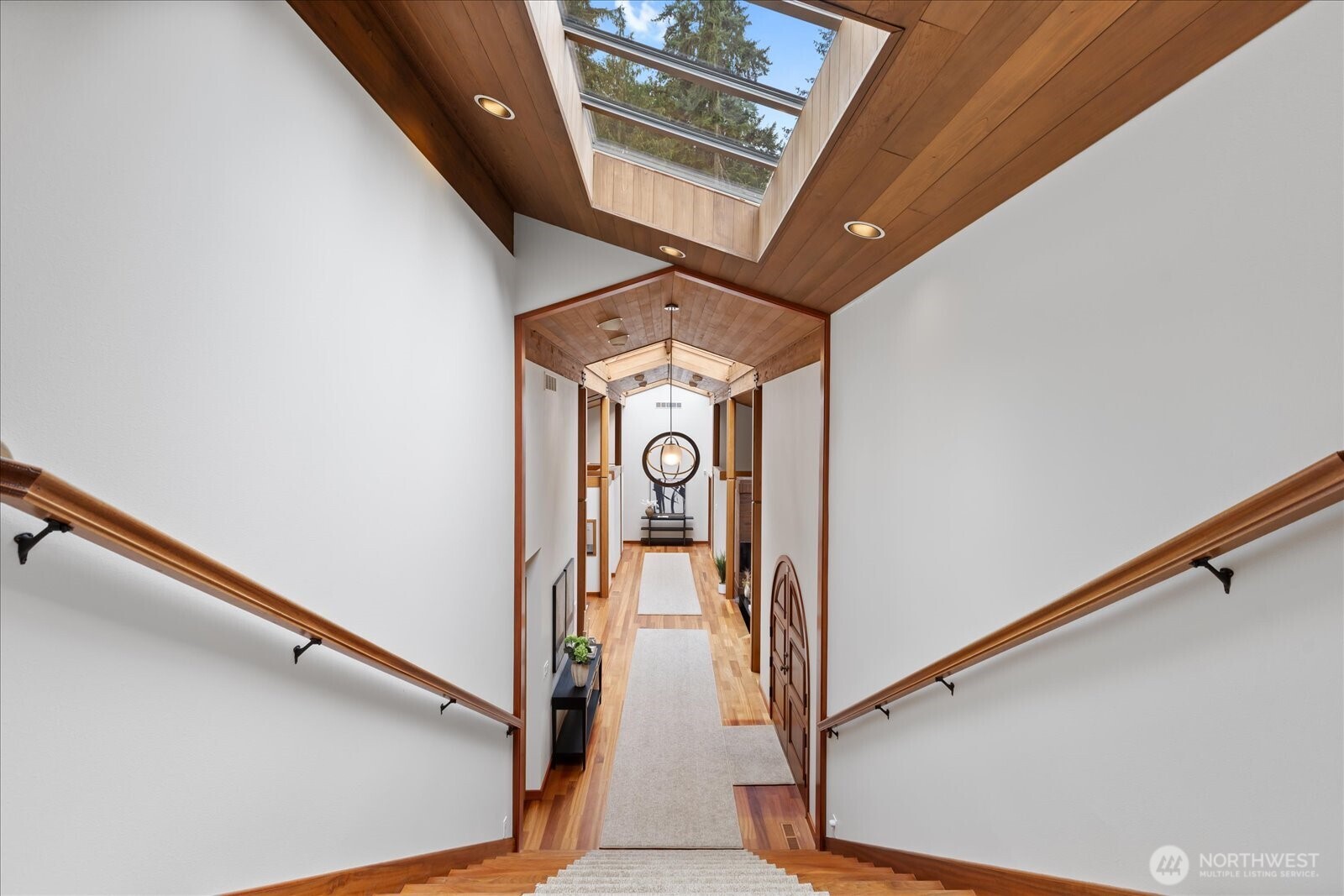 11130 S Deer Drive , Woodway, WA 98020