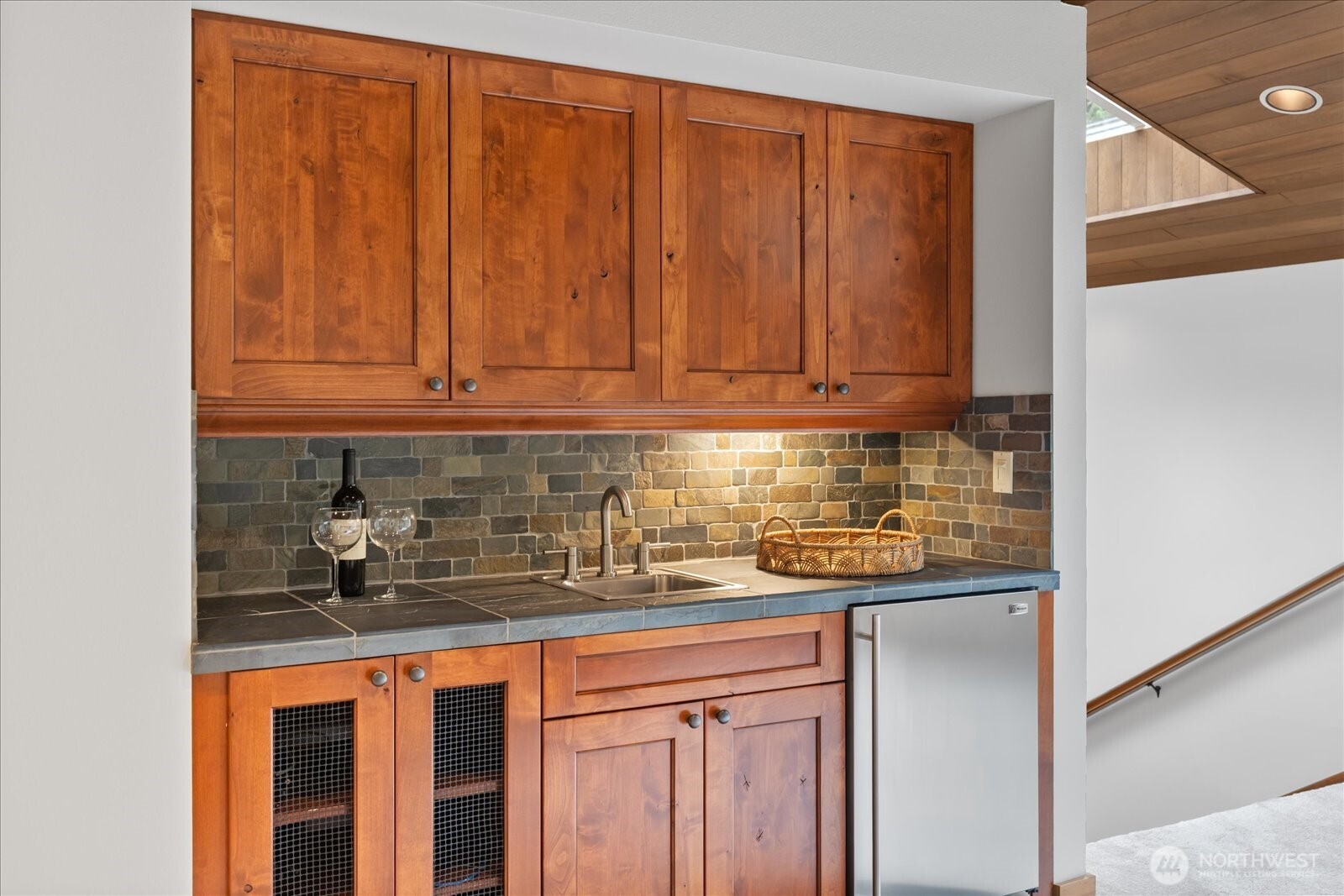 11130 S Deer Drive , Woodway, WA 98020