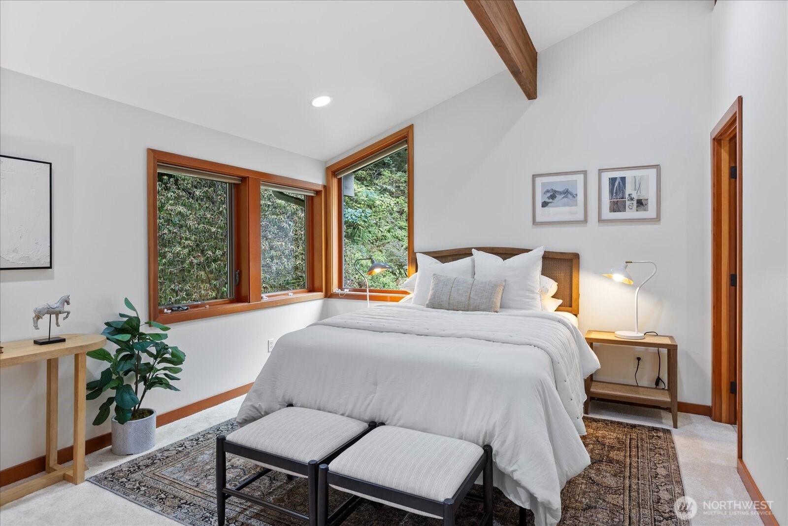 11130 S Deer Drive , Woodway, WA 98020