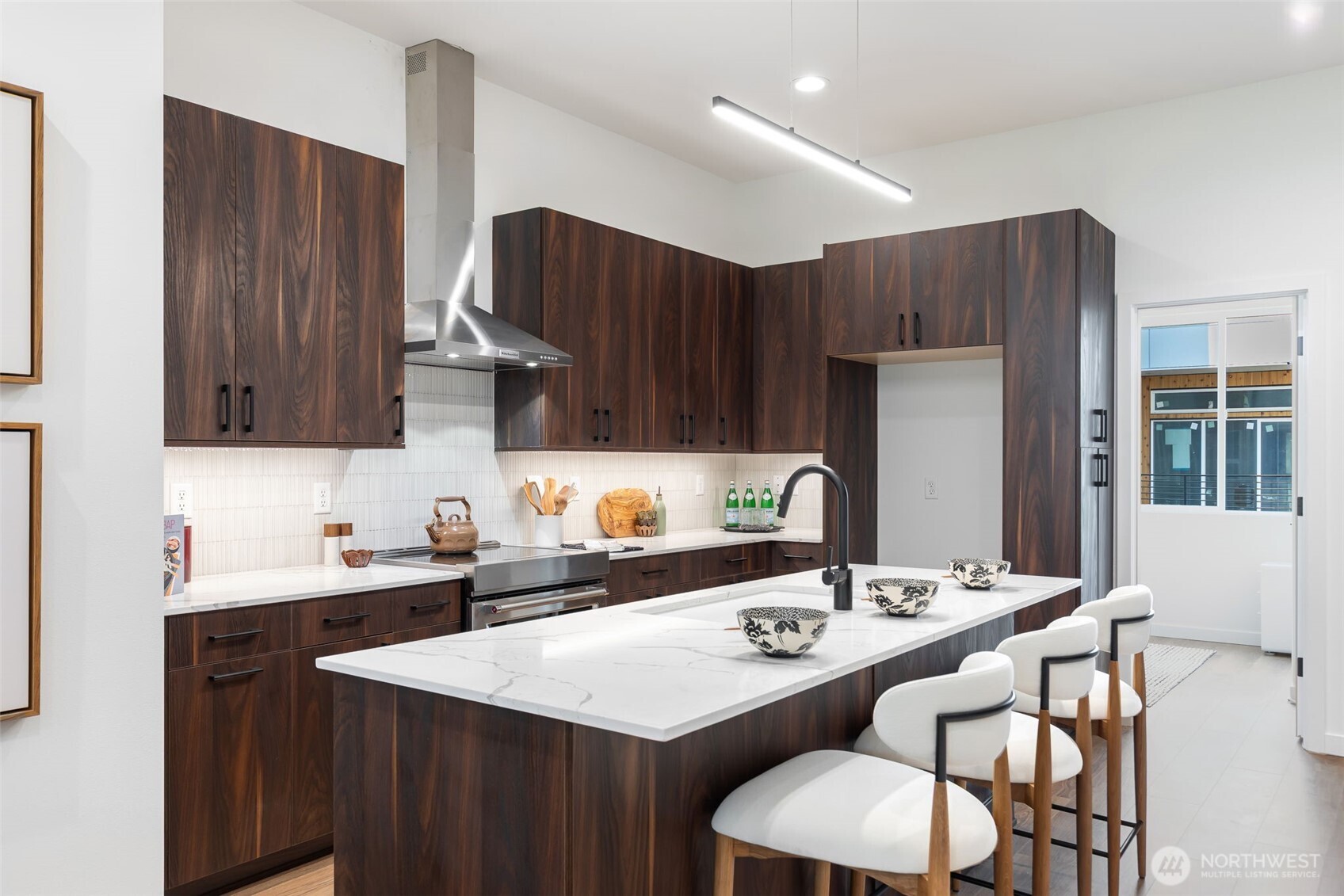 1165 129th Court NE, Bellevue, WA 98005