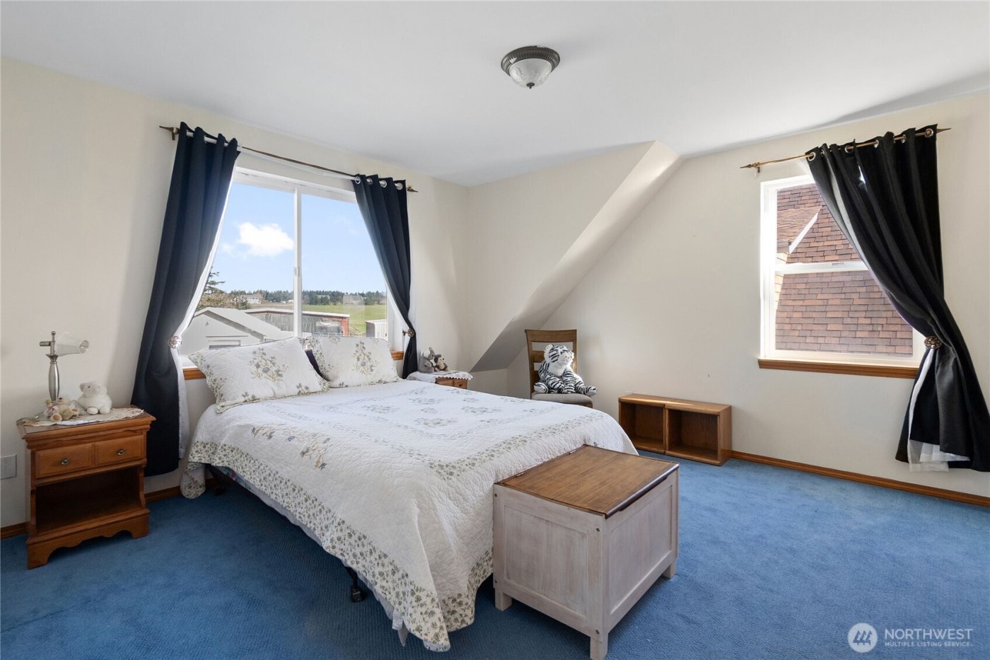 1013 Mallard Lane , Camano Island, WA 98282