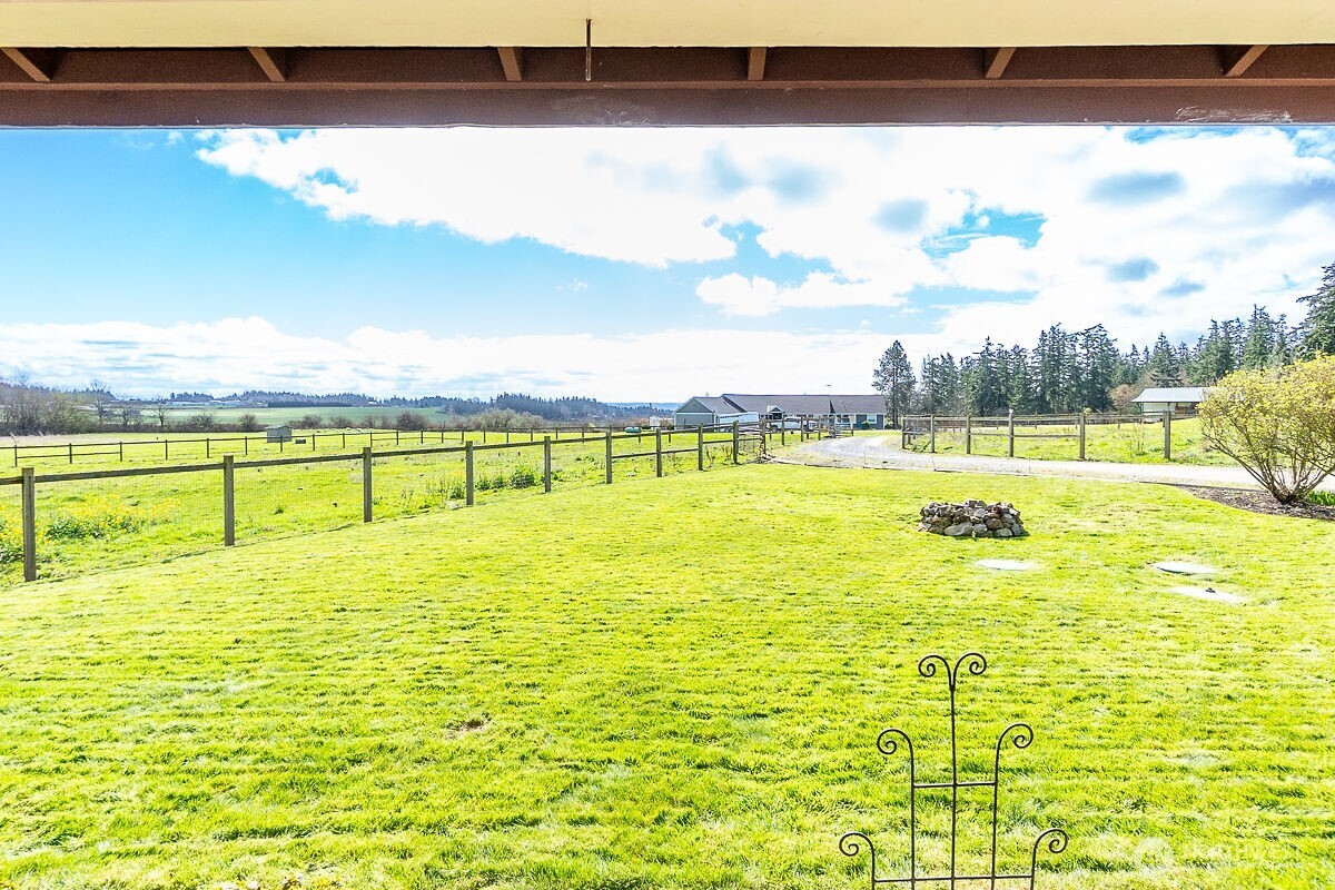 1013 Mallard Lane , Camano Island, WA 98282