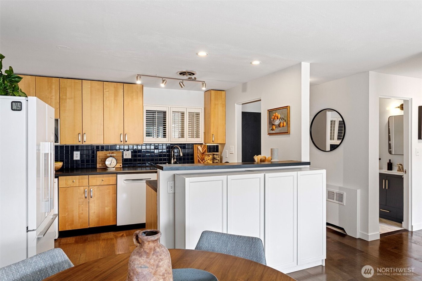 632 13th Avenue E #12, Seattle, WA 98102