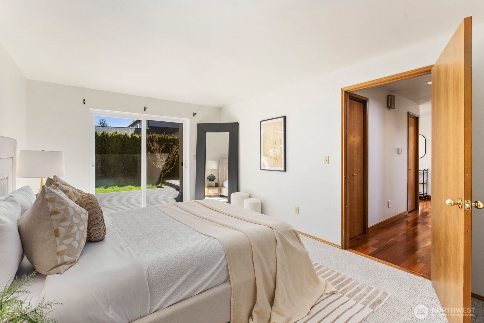 2370 McHugh Avenue , Enumclaw, WA 98022