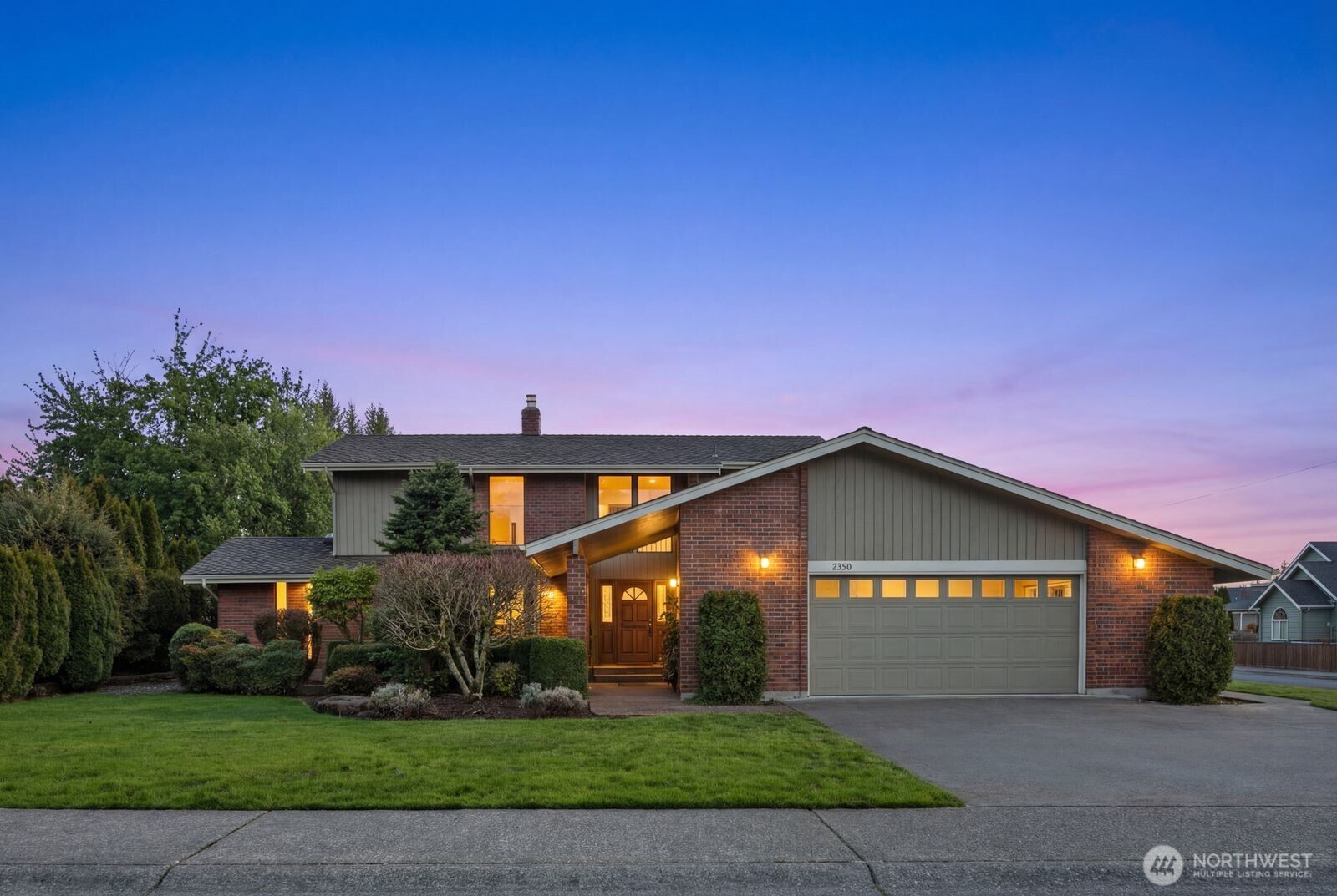 2370 McHugh Avenue , Enumclaw, WA 98022