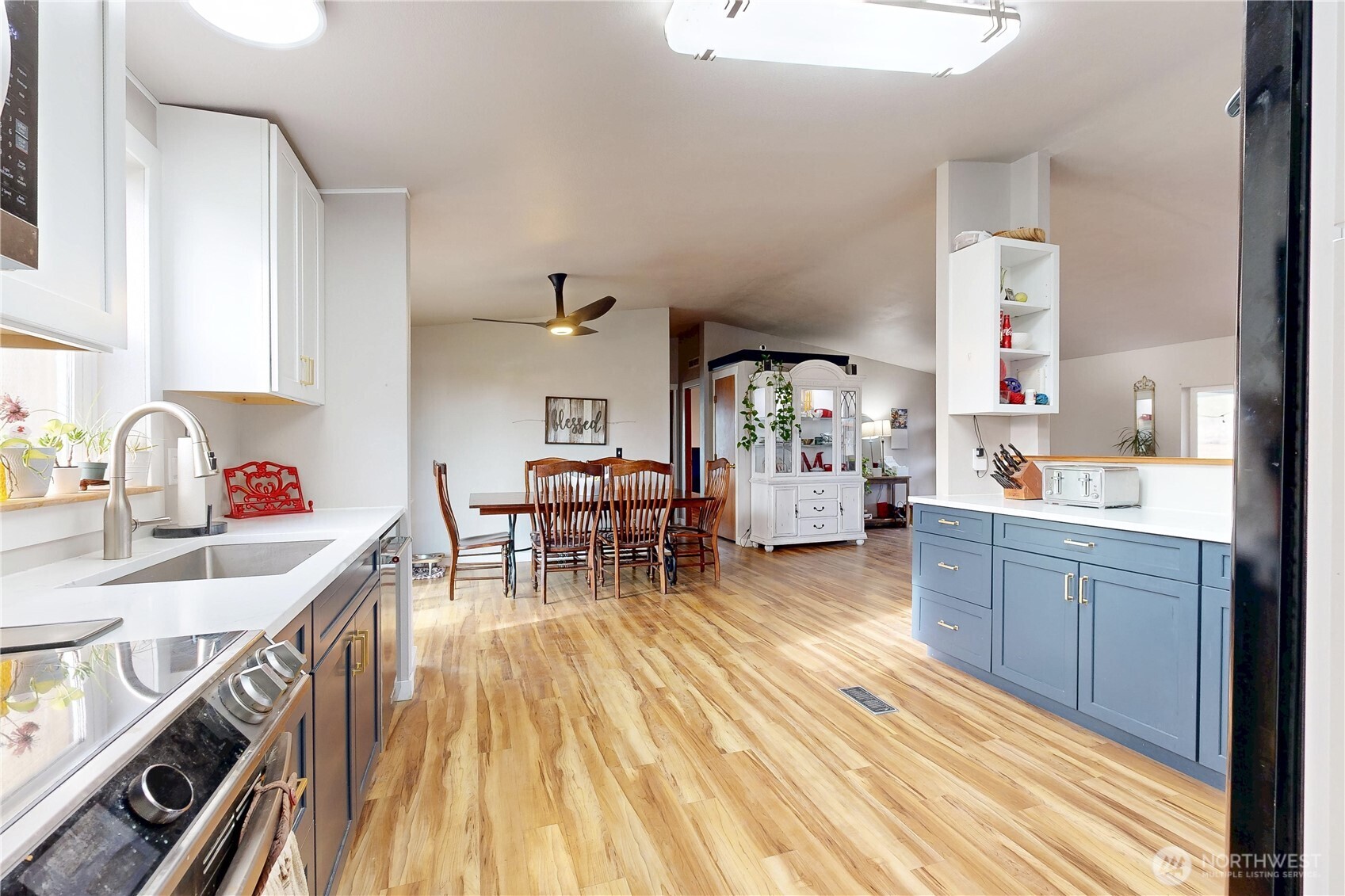 647 Baldwin Road , Walla Walla, WA 99362