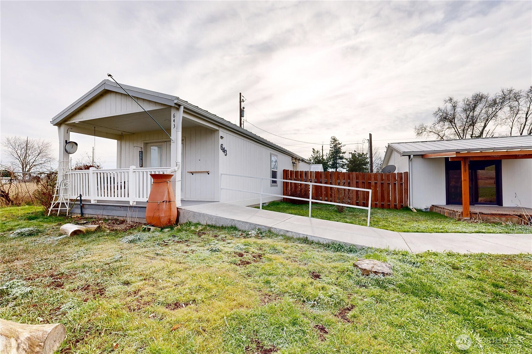 647 Baldwin Road , Walla Walla, WA 99362