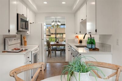 10713 Glen Acres Drive S #10713, Seattle, WA 98168 - Photo 15