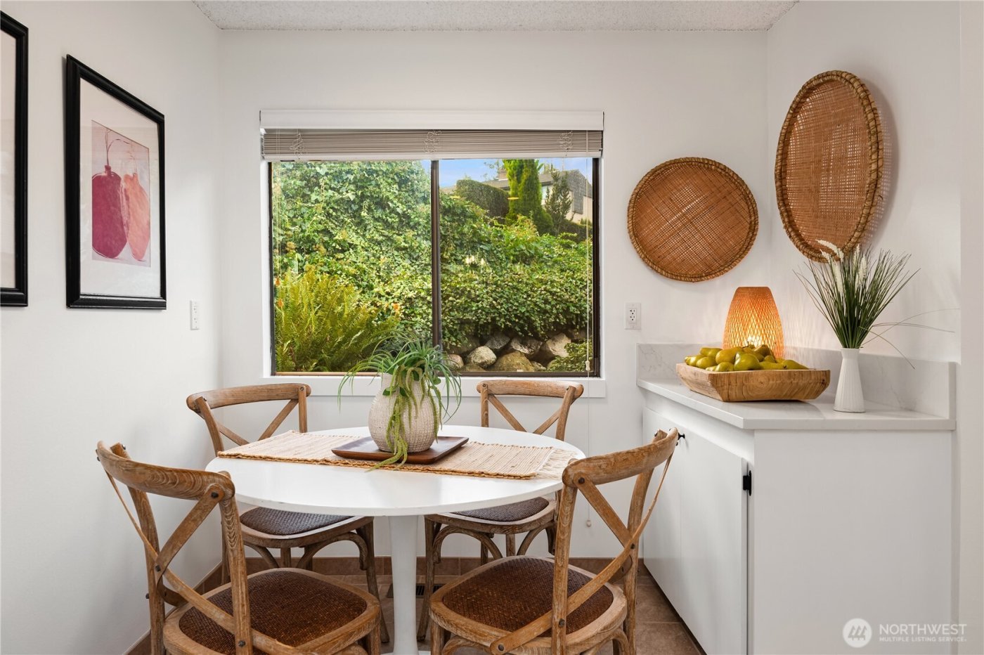 10713 Glen Acres Drive S #10713, Seattle, WA 98168