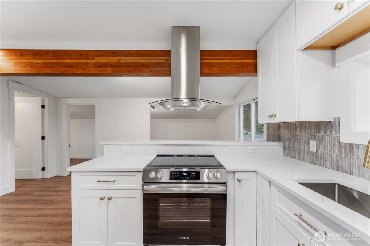 124 Boetzkes Avenue , Manson, WA 98831