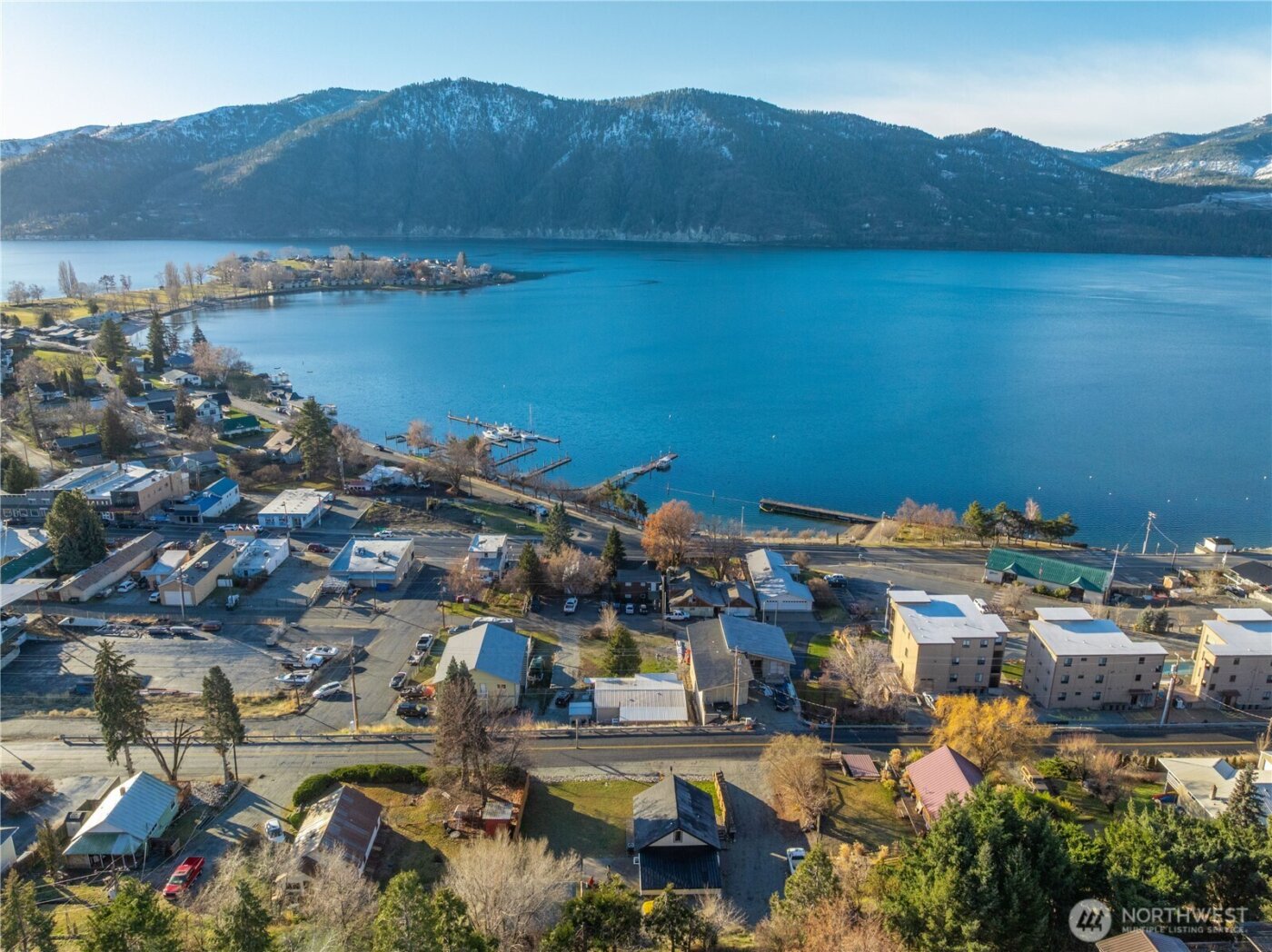 124 Boetzkes Avenue , Manson, WA 98831