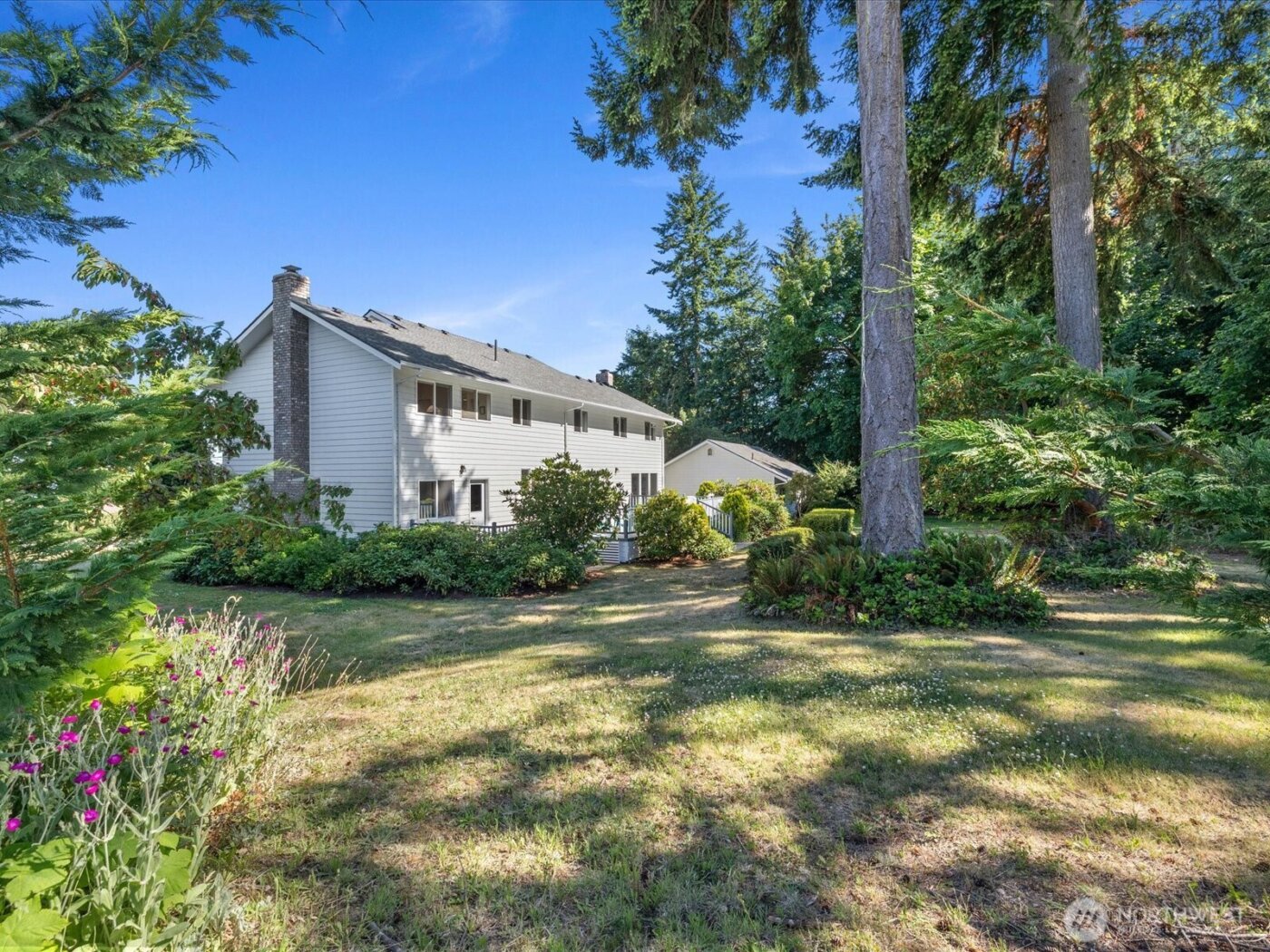 230 Rocky Mountain High Rd , Camano Island, WA 98282