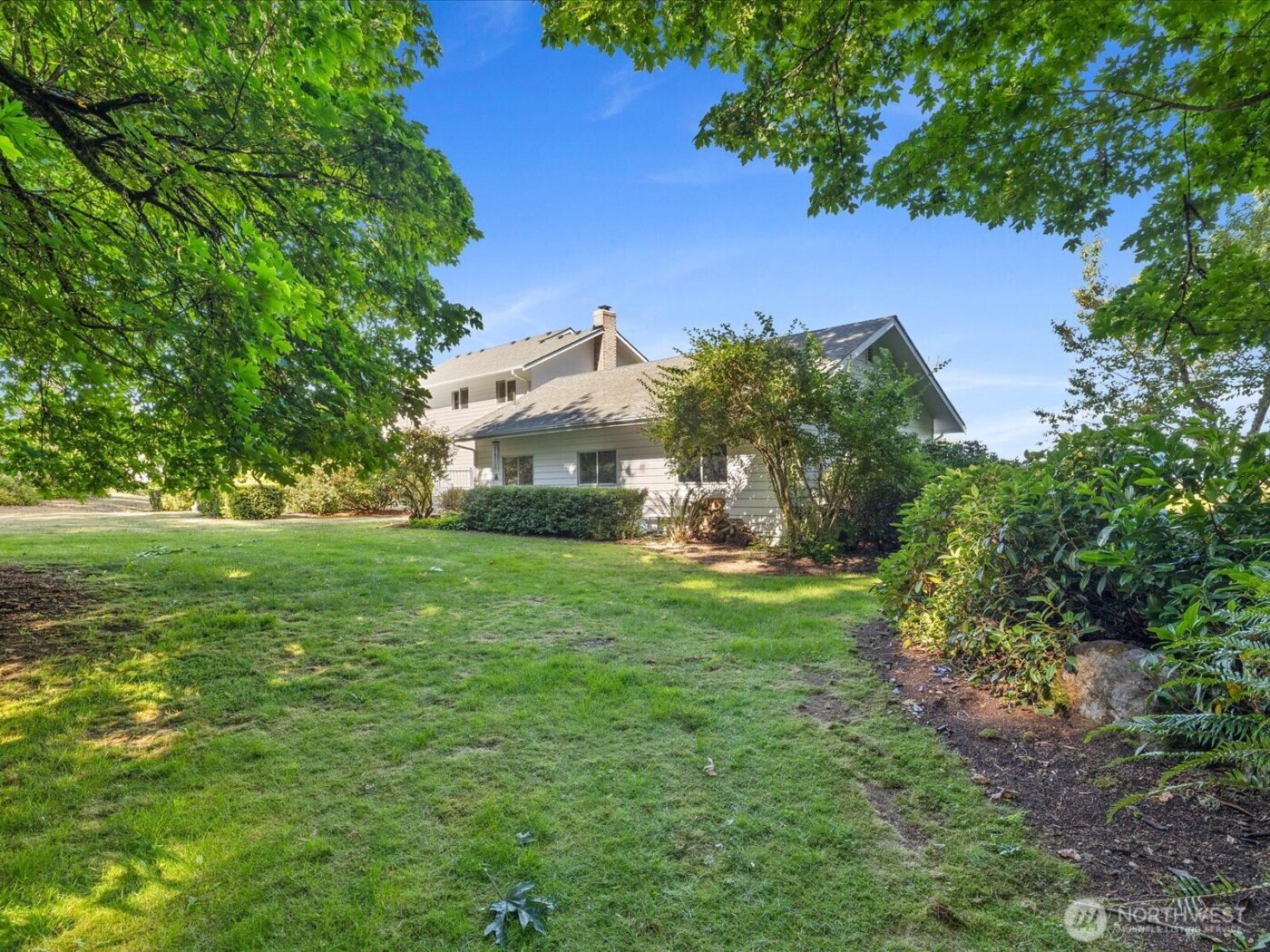 230 Rocky Mountain High Rd , Camano Island, WA 98282