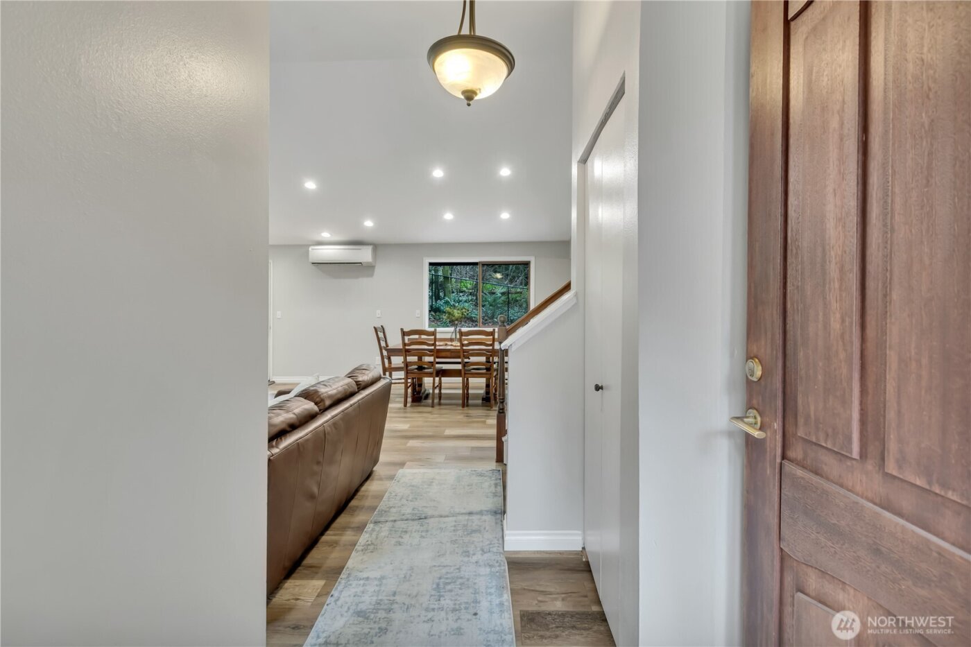 9408 370th Place SE, Snoqualmie, WA 98065