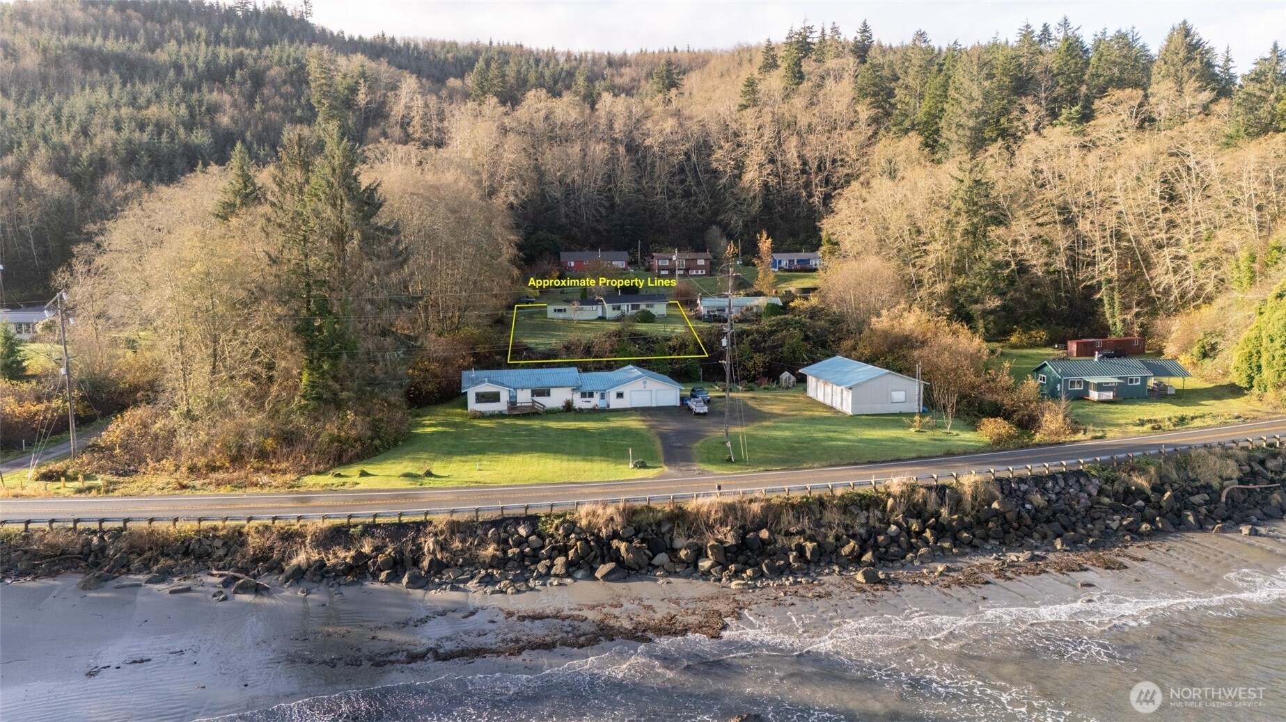 90 Dawnsridge Road , Sekiu, WA 98381