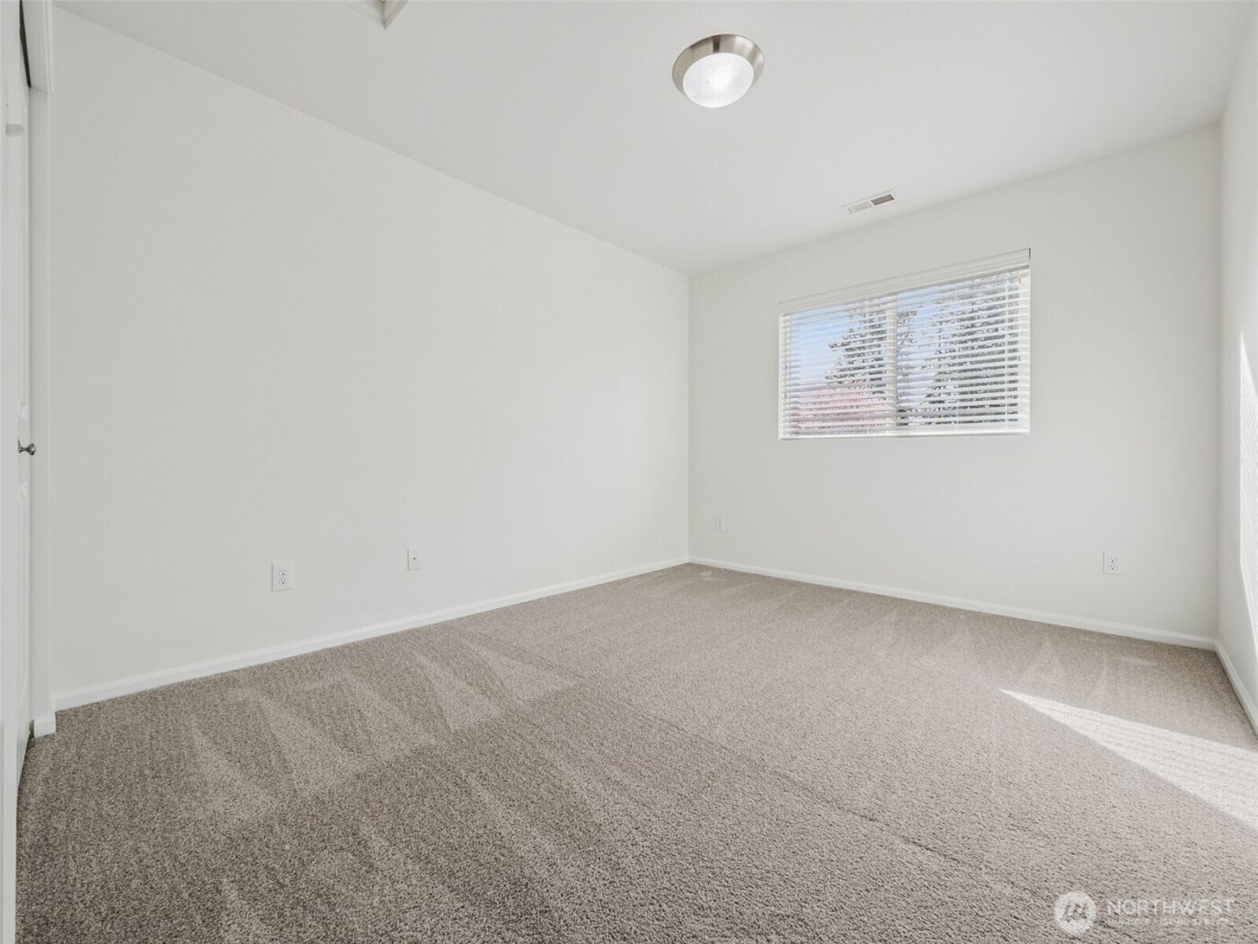 11033 SE 201st Street , Kent, WA 98031