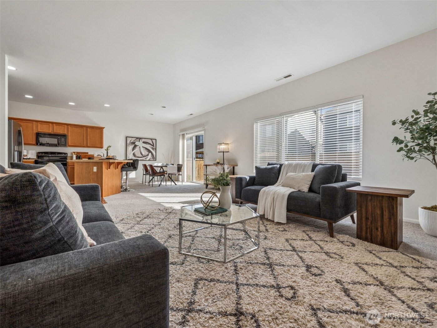 11033 SE 201st Street , Kent, WA 98031