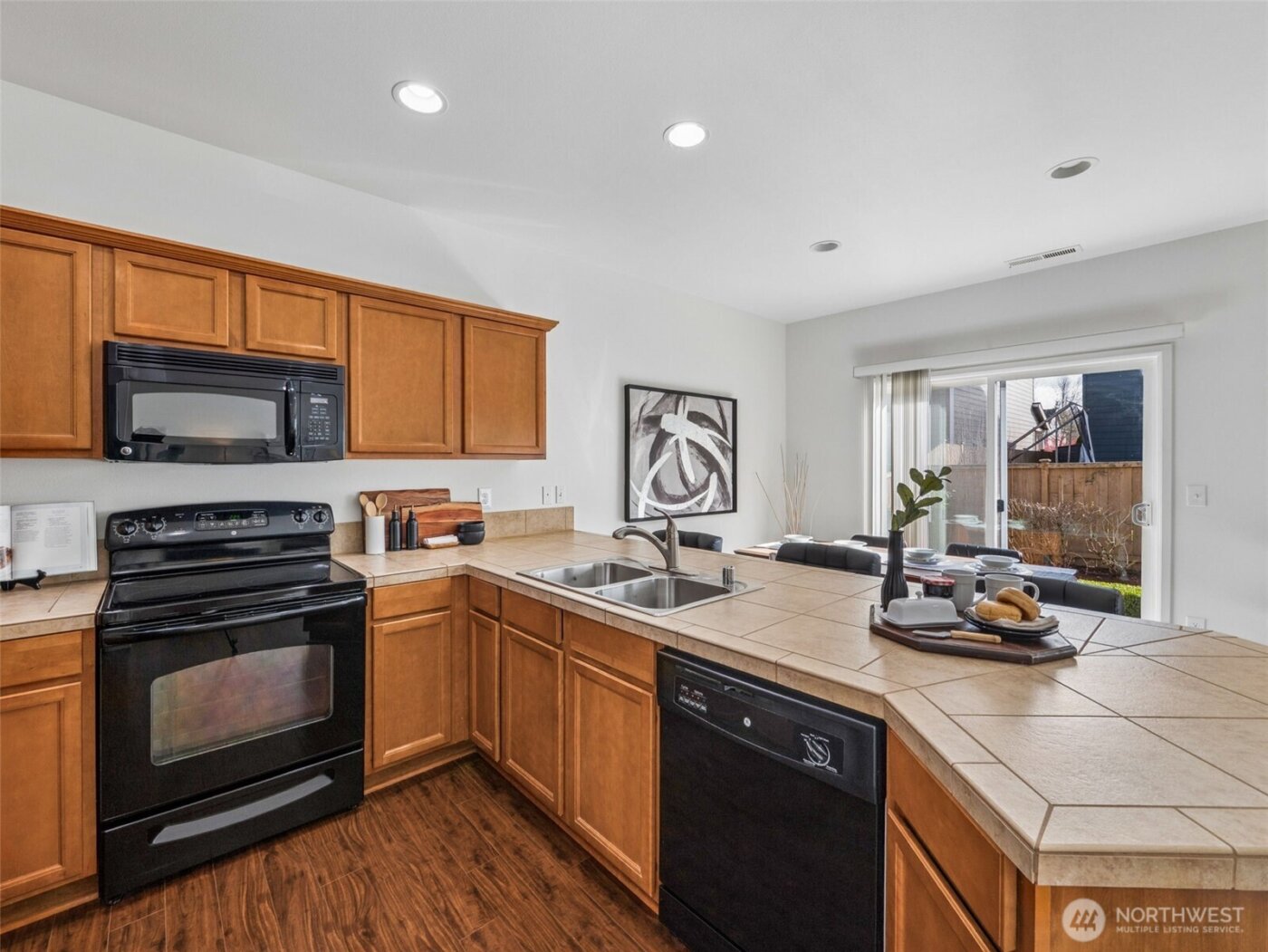 11033 SE 201st Street , Kent, WA 98031