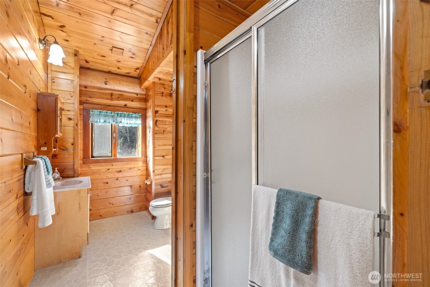 1422 Grauel Ramapo Road , Port Angeles, WA 98363