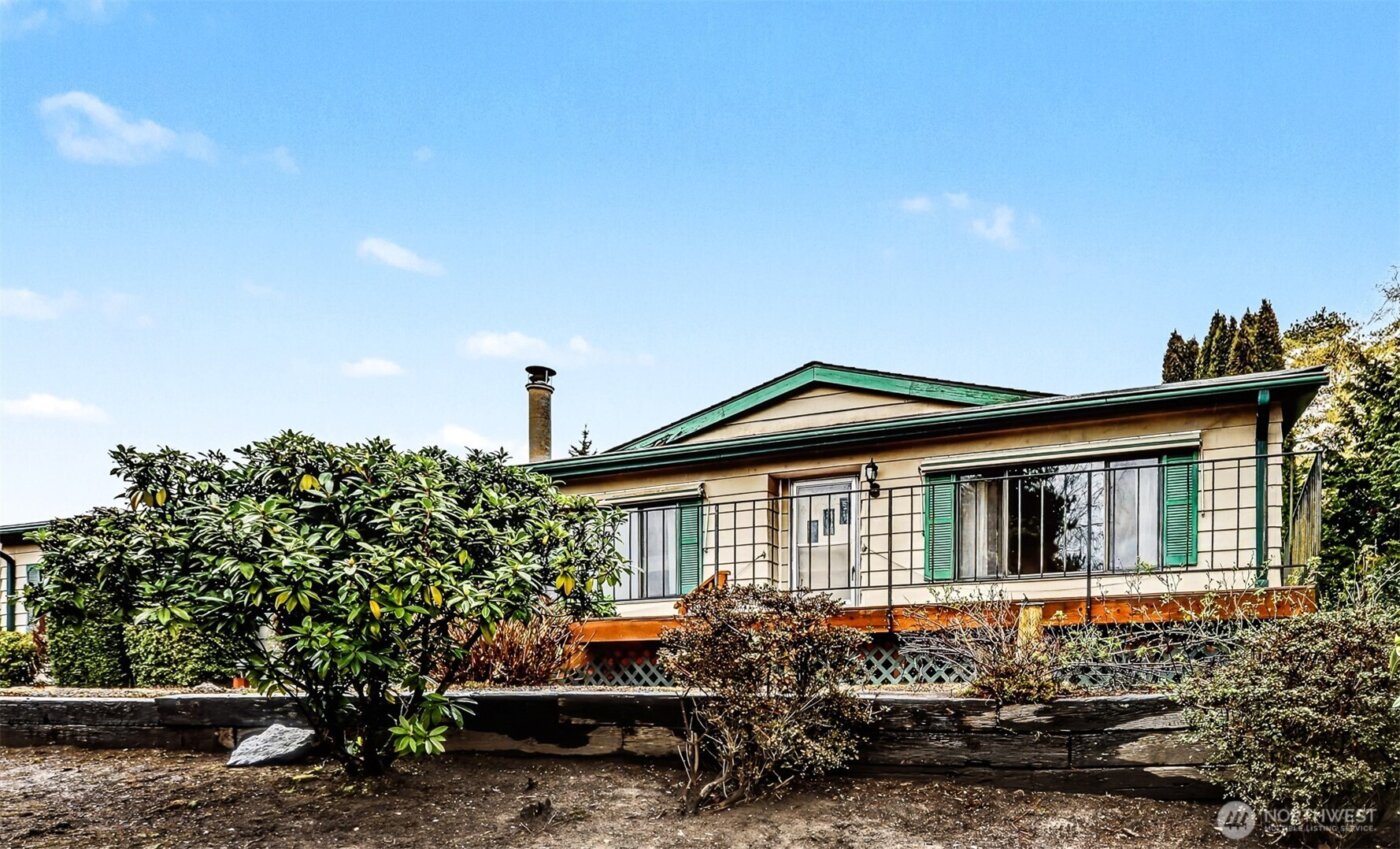 23812 Lake Drive E, Bothell, WA 98021