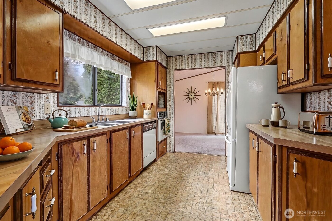 23812 Lake Drive E, Bothell, WA 98021