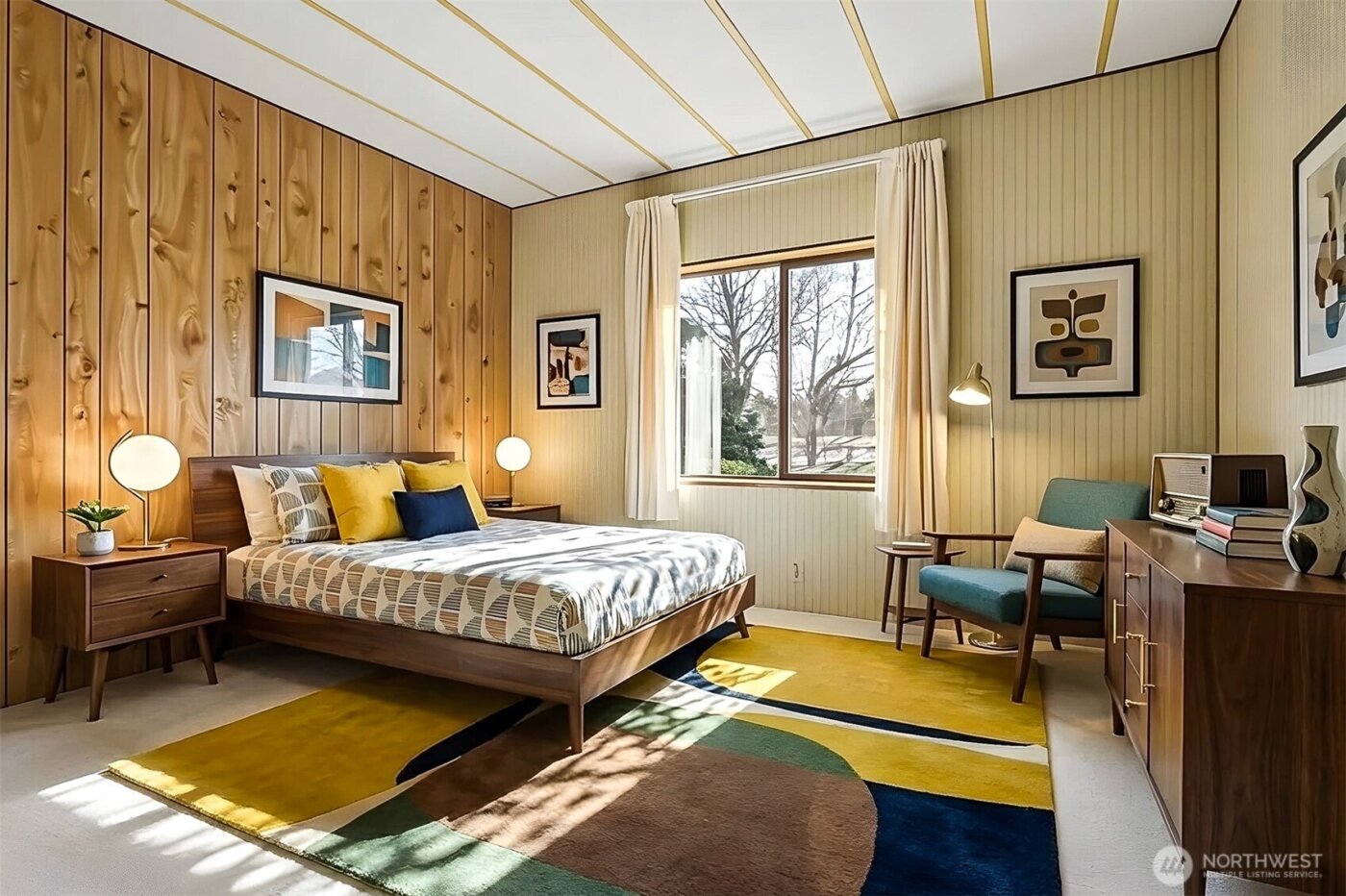 23812 Lake Drive E, Bothell, WA 98021