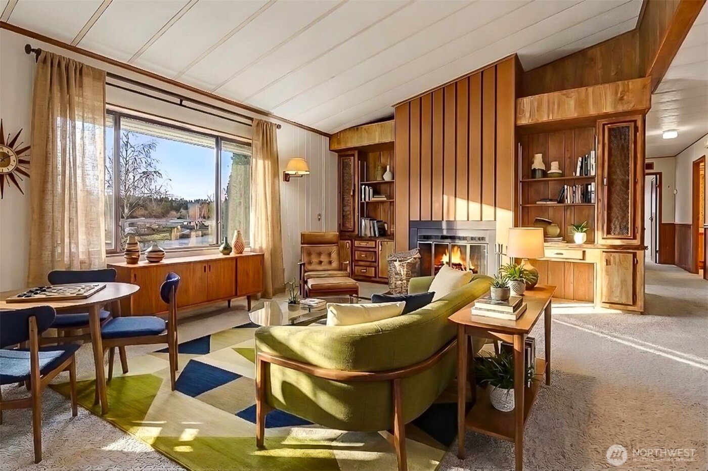 23812 Lake Drive E, Bothell, WA 98021