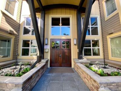 15700 116th Ave NE #204, Bothell, WA 98011 - Photo 3