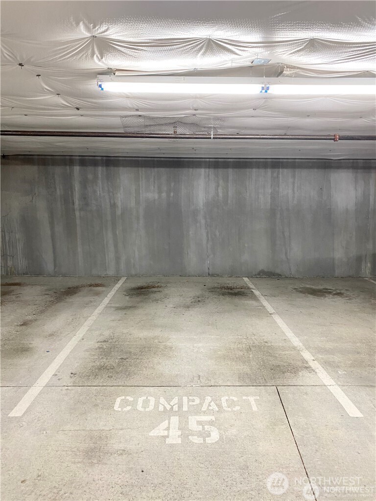 15700 116th Ave NE #204, Bothell, WA 98011