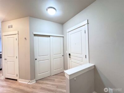 15700 116th Ave NE #204, Bothell, WA 98011 - Photo 7