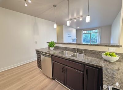 15700 116th Ave NE #204, Bothell, WA 98011 - Photo 10