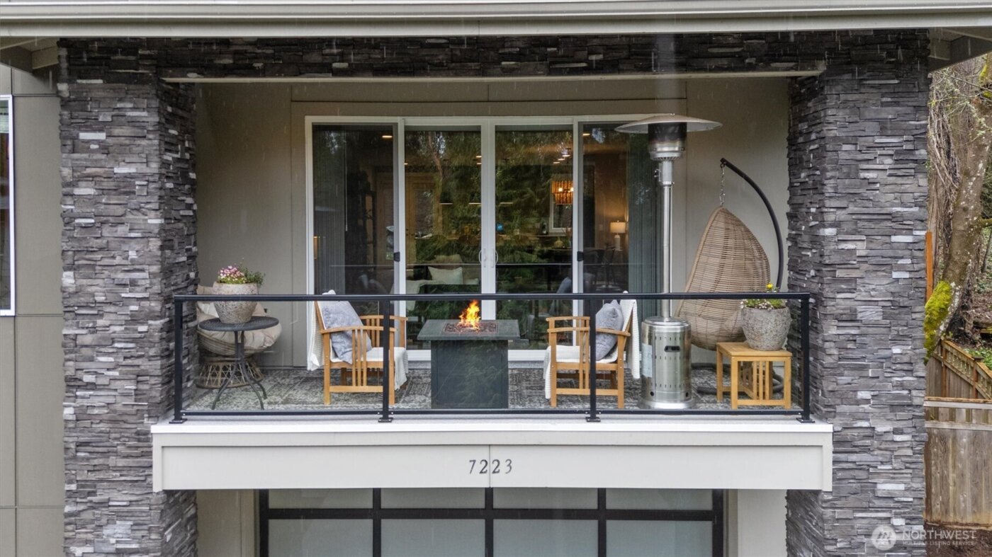 7223 NE 118th Court , Kirkland, WA 98034