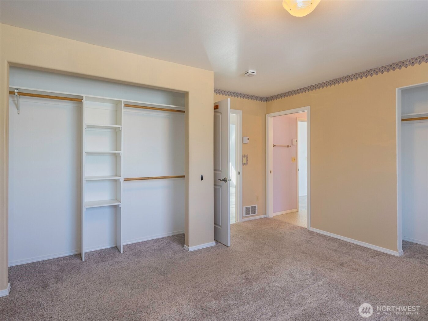 430 Whidby Avenue , Port Angeles, WA 98362