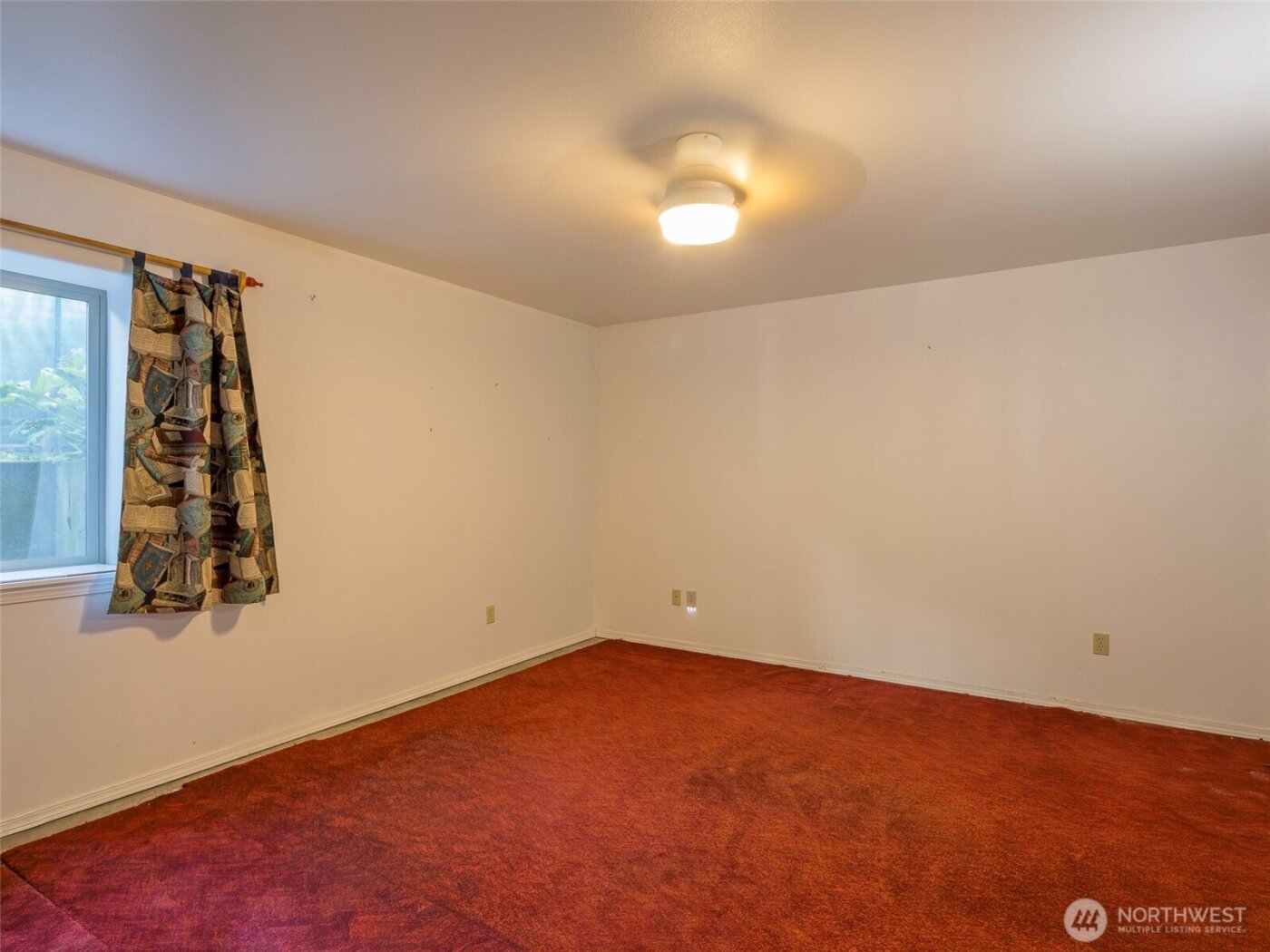 430 Whidby Avenue , Port Angeles, WA 98362