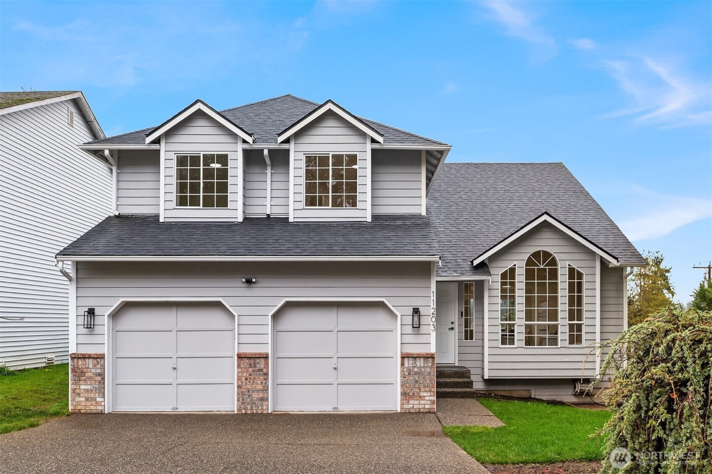 11203 SE 237th Place , Kent, WA 98031