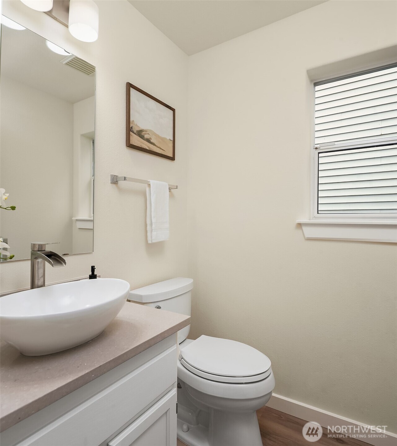 11203 SE 237th Place , Kent, WA 98031