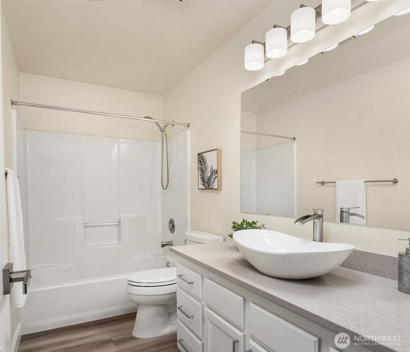 11203 SE 237th Place , Kent, WA 98031